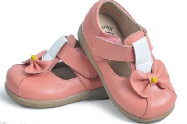 十二贝品牌童鞋